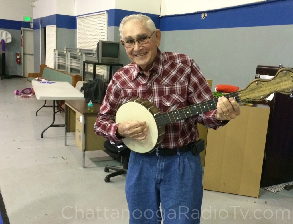 Owen Norris and his homemade banjo